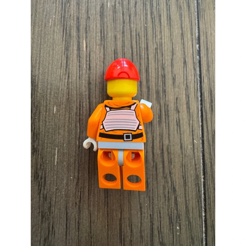 Lego pilot expanding include